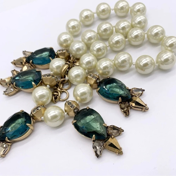 J. Crew Blue/Green Teardrop Gems and Jumbo Pearl Necklace - Picture 2 of 5